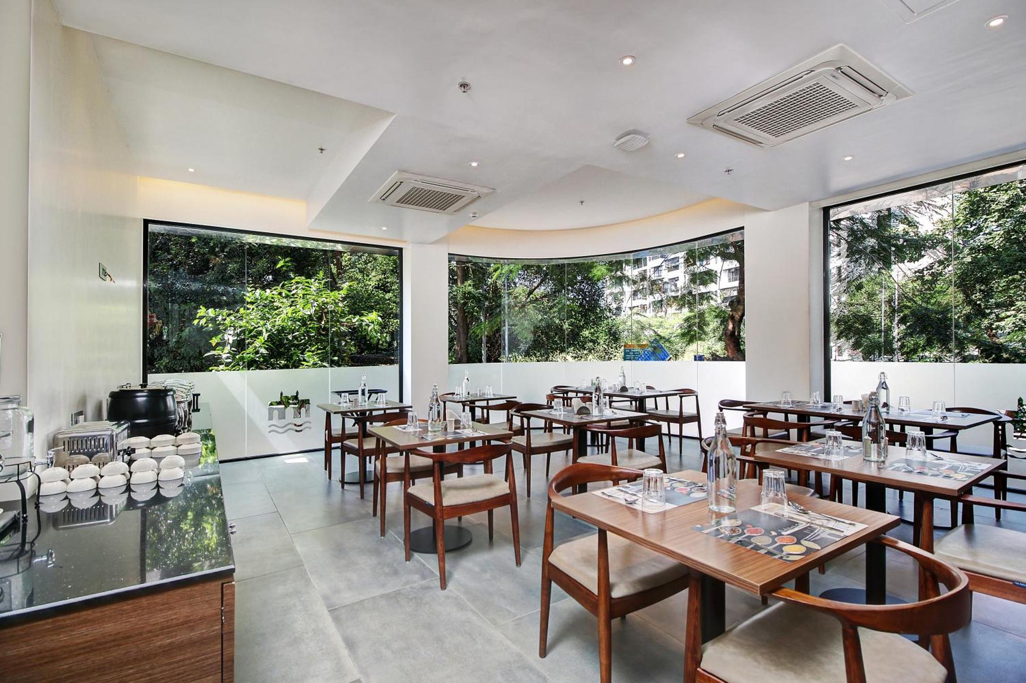 Hotel Mumbai House Ghansoli, Navi Mumbai Ngoại thất bức ảnh